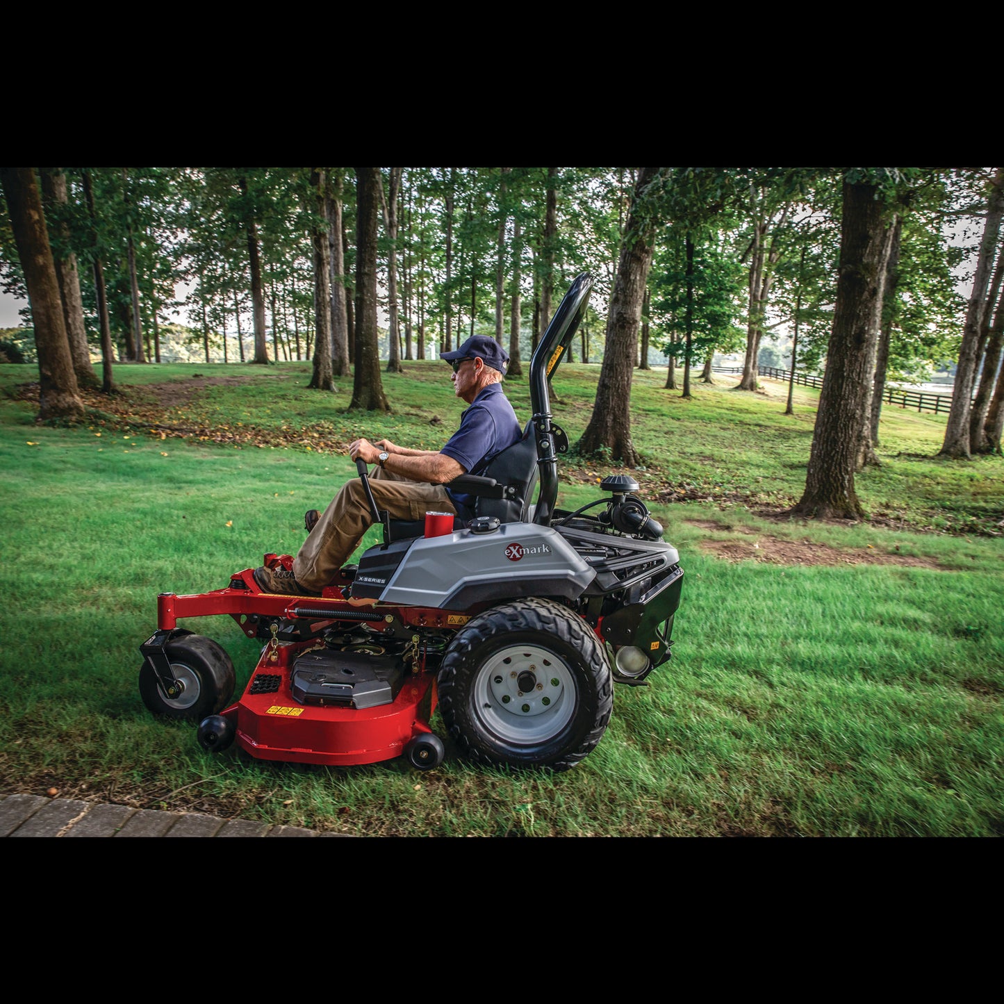 Exmark Lazer Z X-Series 60" Deck with 38 HP Kohler EFI - LRX980EKC606Q1